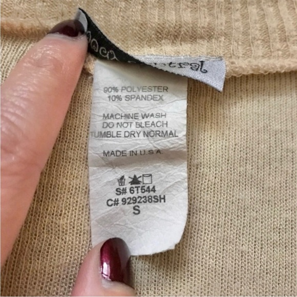 Body Central Sweater Top - Picture 7 of 8